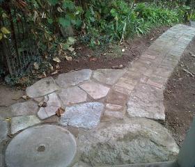 Custom Stonework - Walkway