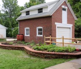 Custom Stonework - Wall