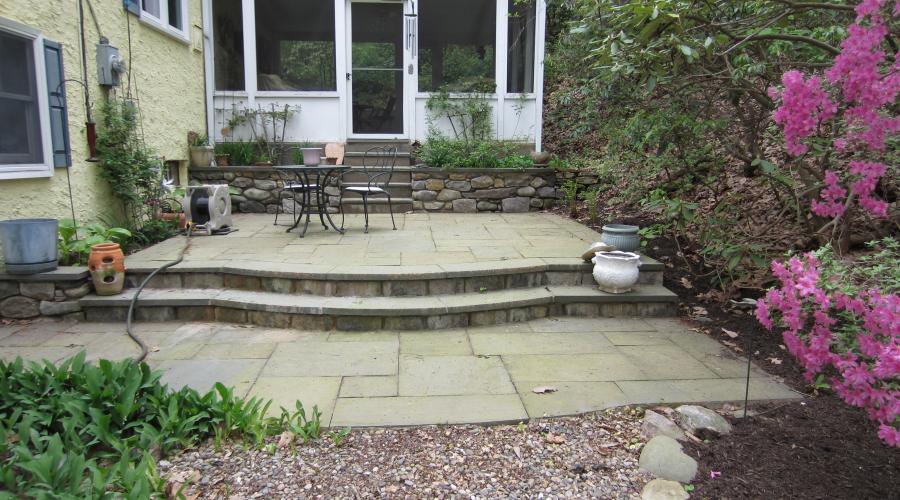 Custom Stonework - Walkway