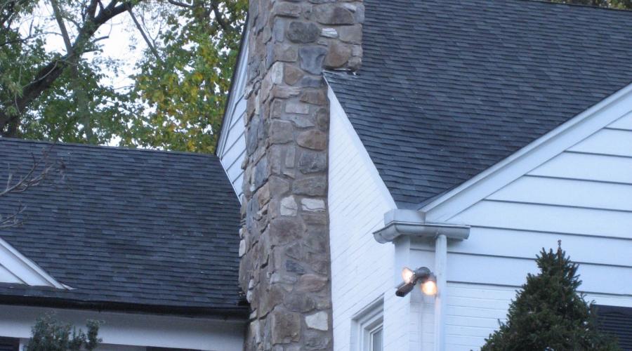 Custom Stonework - Chimneys