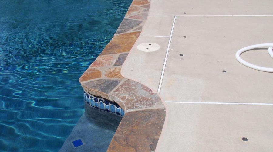 Custom Stonework - Pool